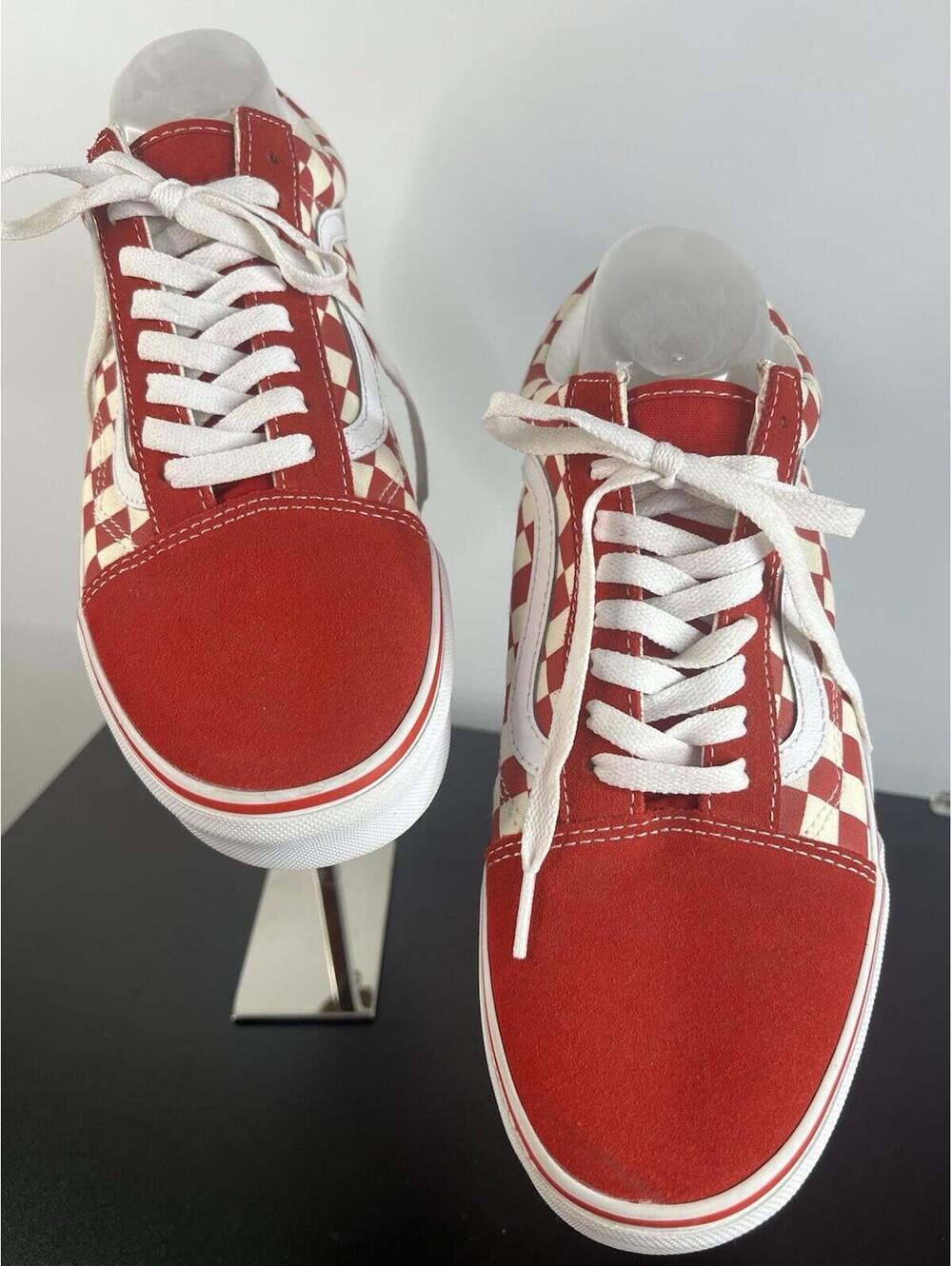 VANS OLD SKOOL Red Checkerboard Mens 10 Skate Shoes Classic Low Top Canvas Suede